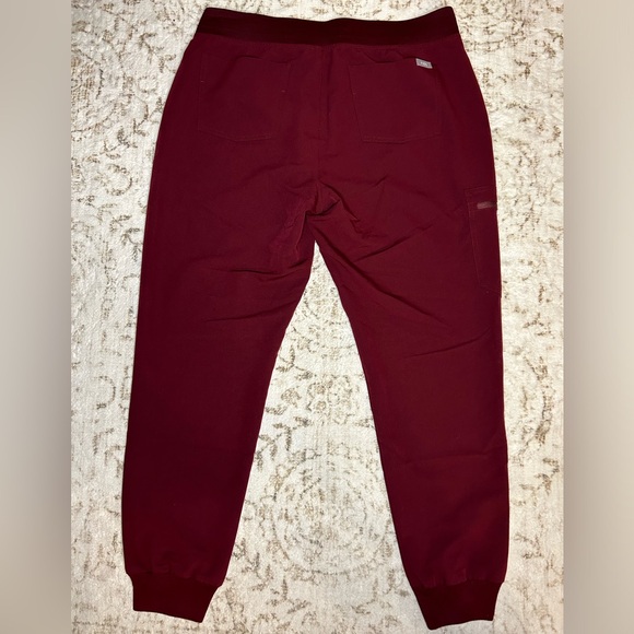 Figs burgundy mid rise Zamora Jogger
Pants PO# 3590 - Picture 6 of 7